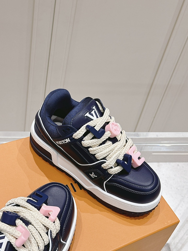 ルイヴィトン靴内部構造